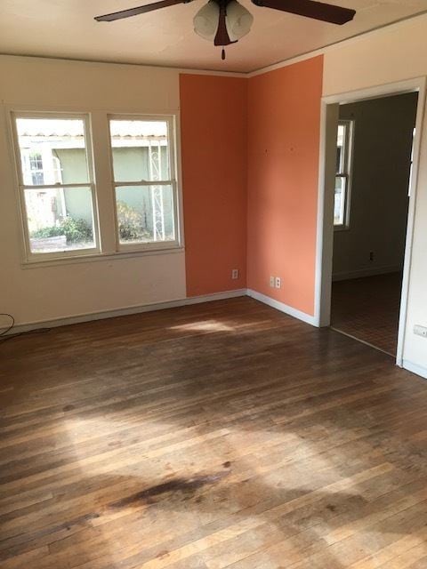 Building Photo - 2 br, 1 bath House - 1009 Warren Ave.