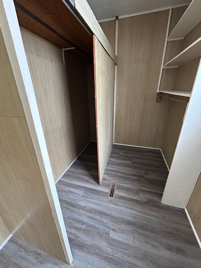 Foto del edificio - 1 Bedroom 1 Bath Apartment