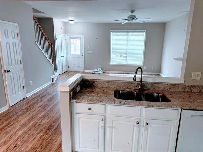 Foto del edificio - 940 Prestwyck Ct