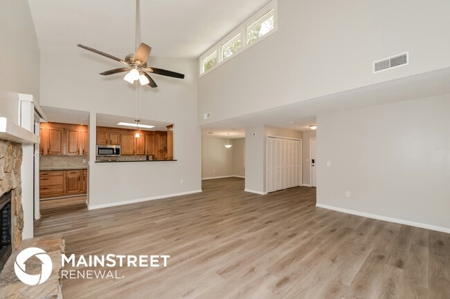 Building Photo - 8416 Cypress Lake Dr