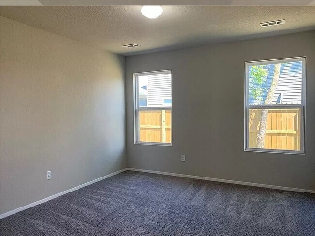 Building Photo - 944 Morningside Dr