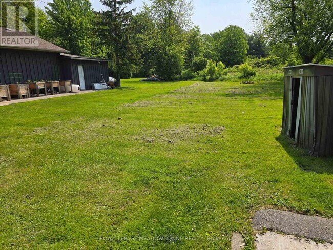 Photo du bâtiment - 477 Glancaster Rd