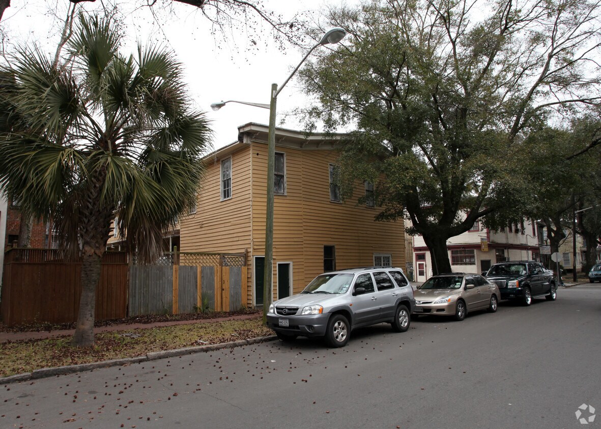 Building Photo - 1111-1119 Jefferson St