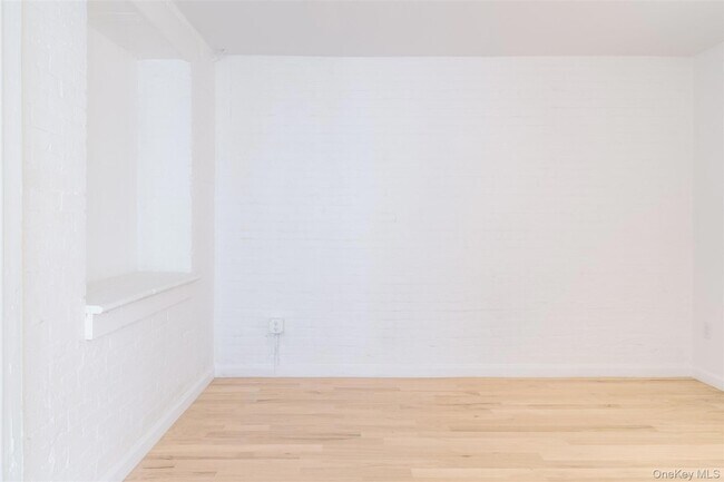 Foto del edificio - 155 S River St