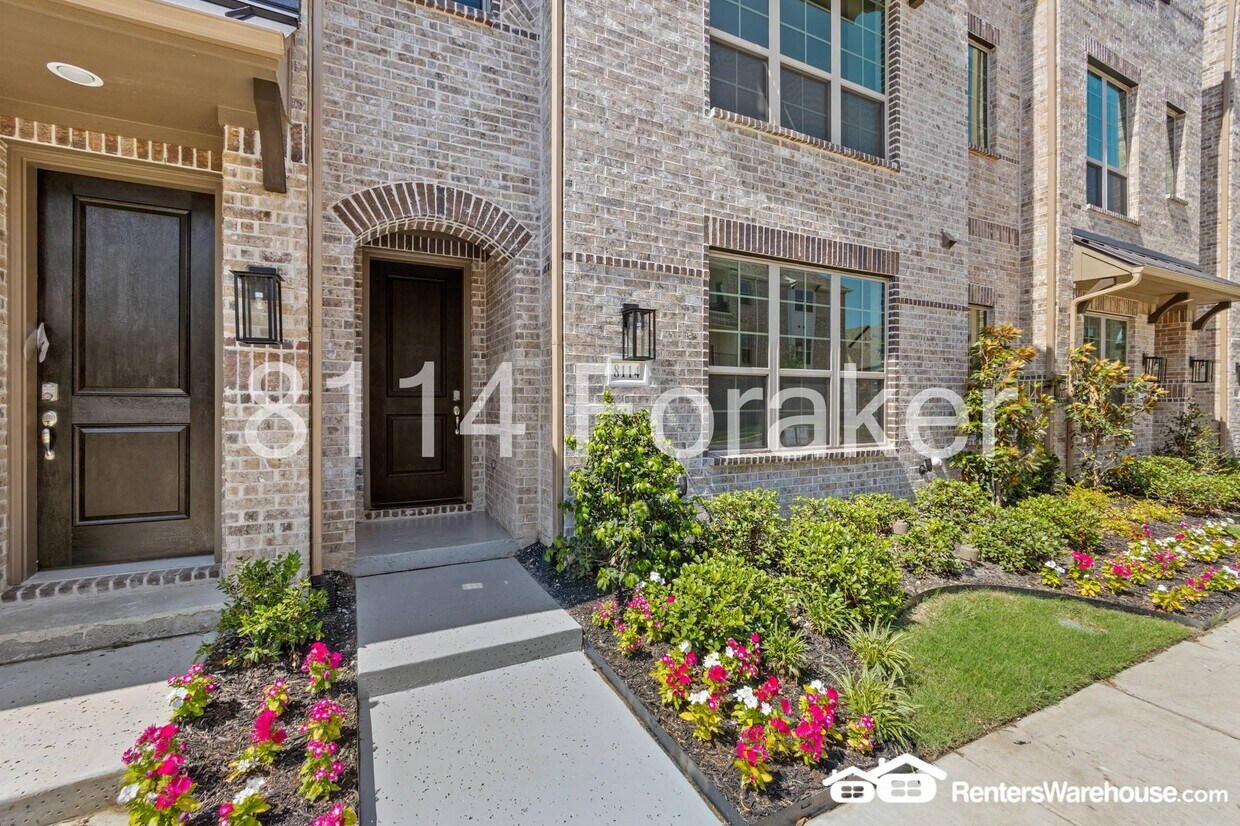 Foto principal - 8114 Foraker St