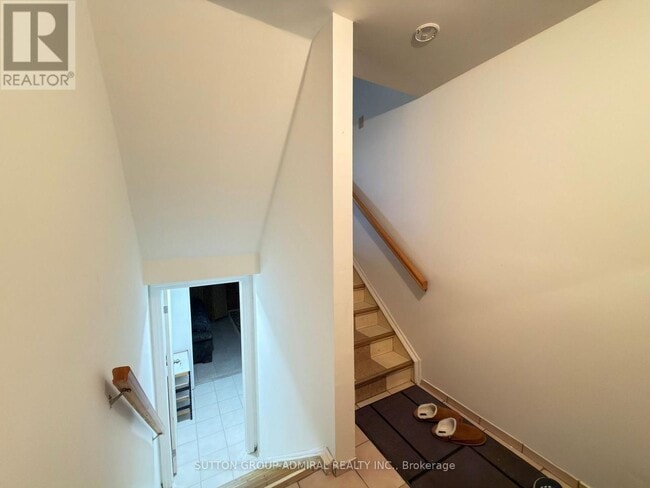 Building Photo - 9 Richbell St