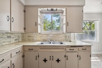 Building Photo - 4016 Bayard Rd