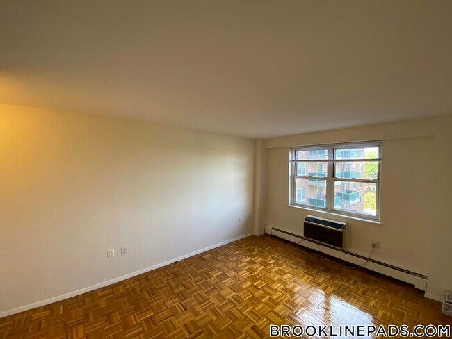 Foto del edificio - 185 Freeman St