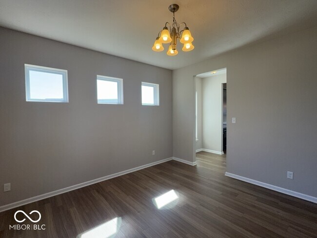 Foto del edificio - 1405 Sunbrook Ct