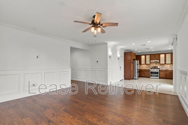 Building Photo - 16092 Old Glory Ct