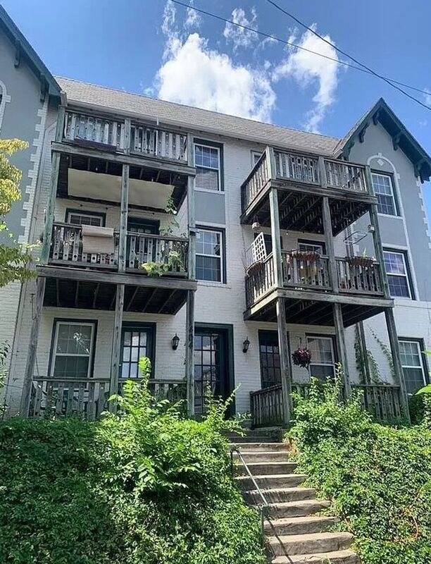 Primary Photo - 404 Cleveland St