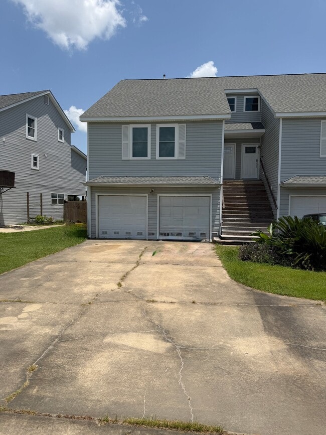 Building Photo - 112 Northshore Cir