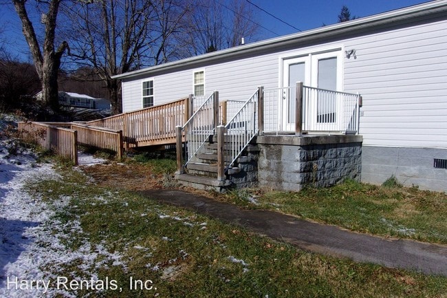 Building Photo - 1172 Dogwood Rd