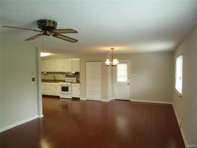 Building Photo - 2812 Sugar Tree Ln