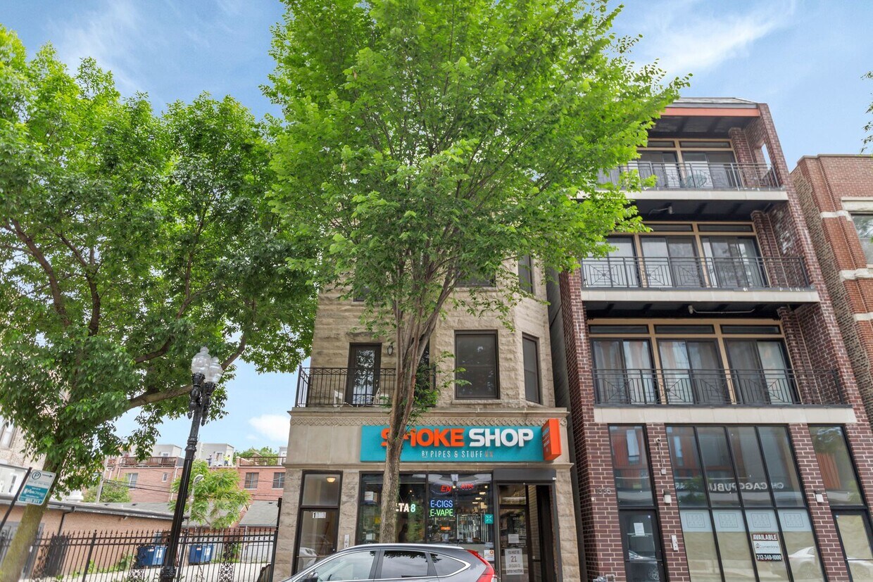 Foto principal - 1333 W Taylor St