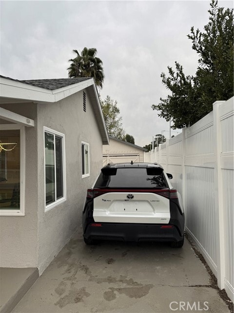 Building Photo - 18201 Topham St