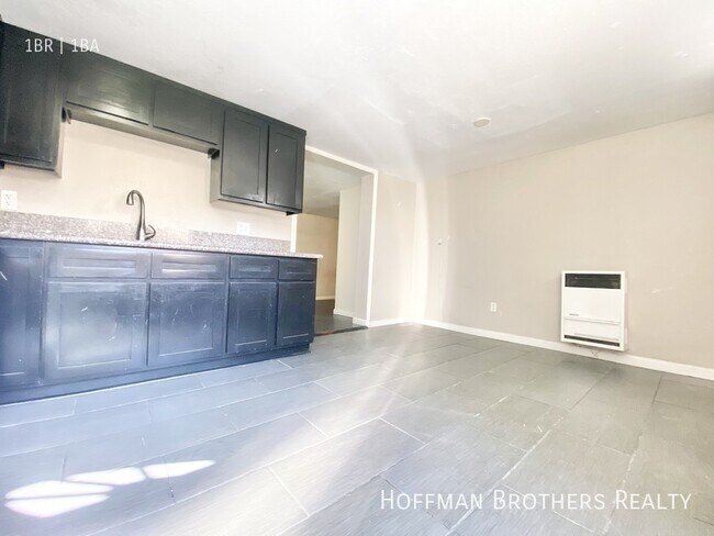 Foto del edificio - 1253 N Rowan Ave