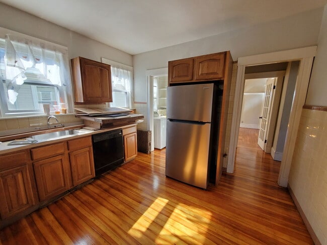 Foto del edificio - 623 Fellsway