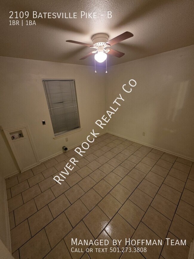 Foto del edificio - 2109 Batesville Pike