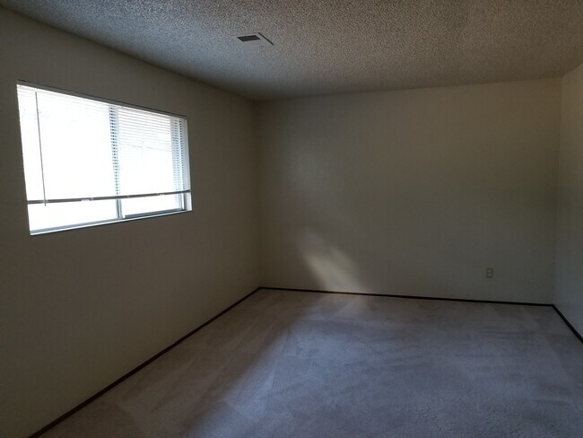 Foto del edificio - Gorgeous 3 Bedroom, 2 Bath home in great location