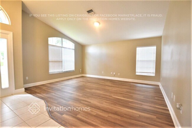 Foto del edificio - 1017 Pelican Ln