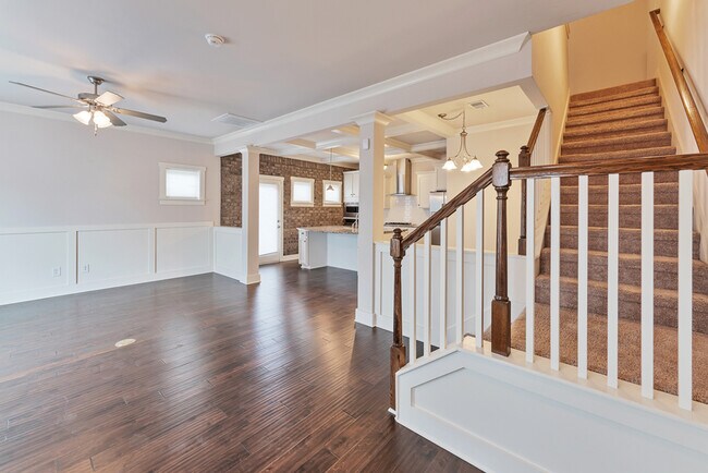 Foto del edificio - 6010 Stonewater Ct
