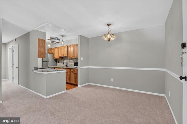 Foto del edificio - 5905 Noblestown Rd