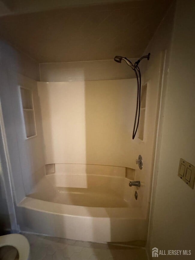 Building Photo - 1109 Stoneridge Cir