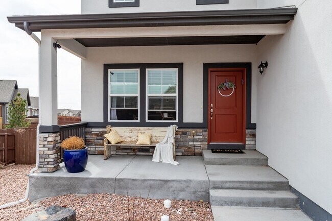 Foto del edificio - Exquisite 2-Story Home: Luxury Living in Tranquil Cul-de-Sac Setting!!