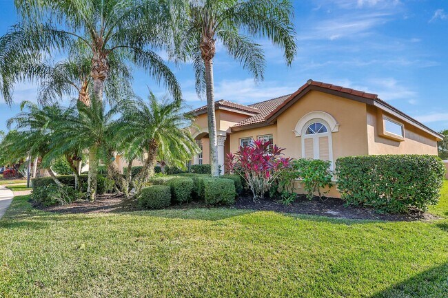Foto del edificio - 827 SW Grand Reserves Blvd