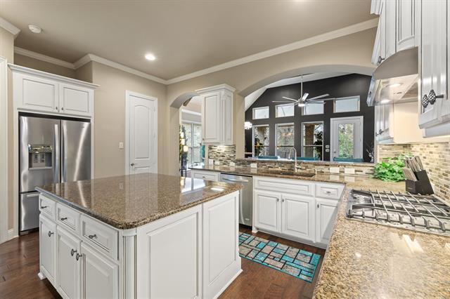 Building Photo - 4711 Taylor Ln
