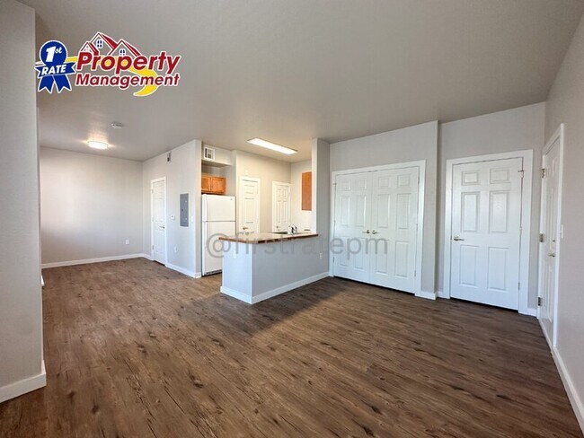 Foto del edificio - 272 W Mallard Dr