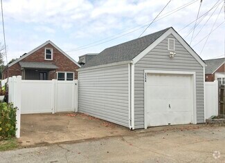 Building Photo - 3554 Jamieson Ave