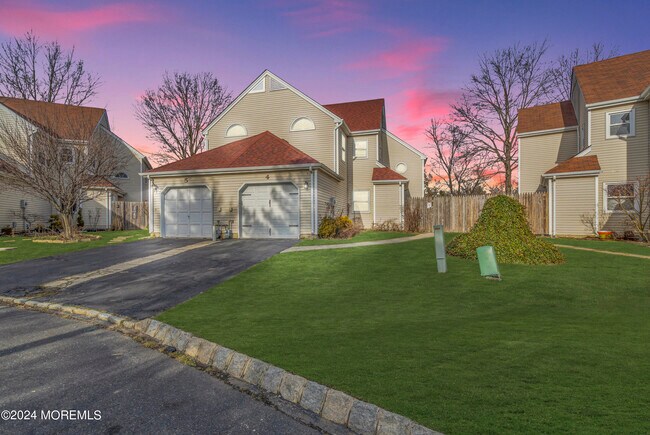 Foto del edificio - 4 Cooper Ct