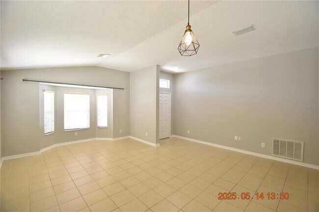 Foto del edificio - 4033 Huntingdale Ct