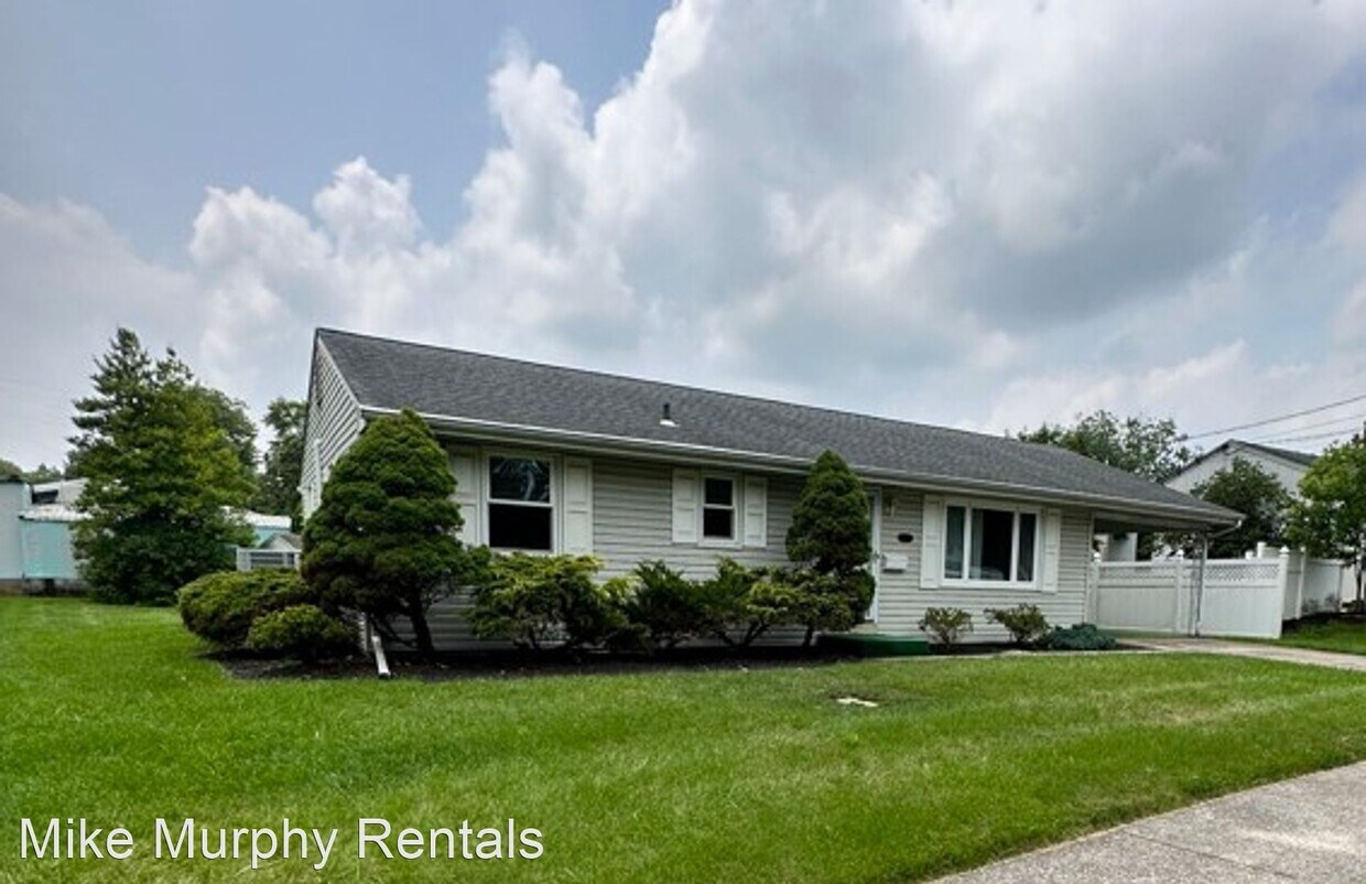 Foto principal - 3 br, 1.5 bath House - 11 Oakwood Circle