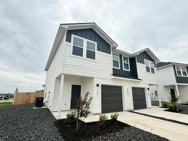 Building Photo - BRAND NEW 3 Bedroom, 2.5 Bathroom, Two-sto...