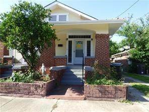 Building Photo - 5109 Burgundy St