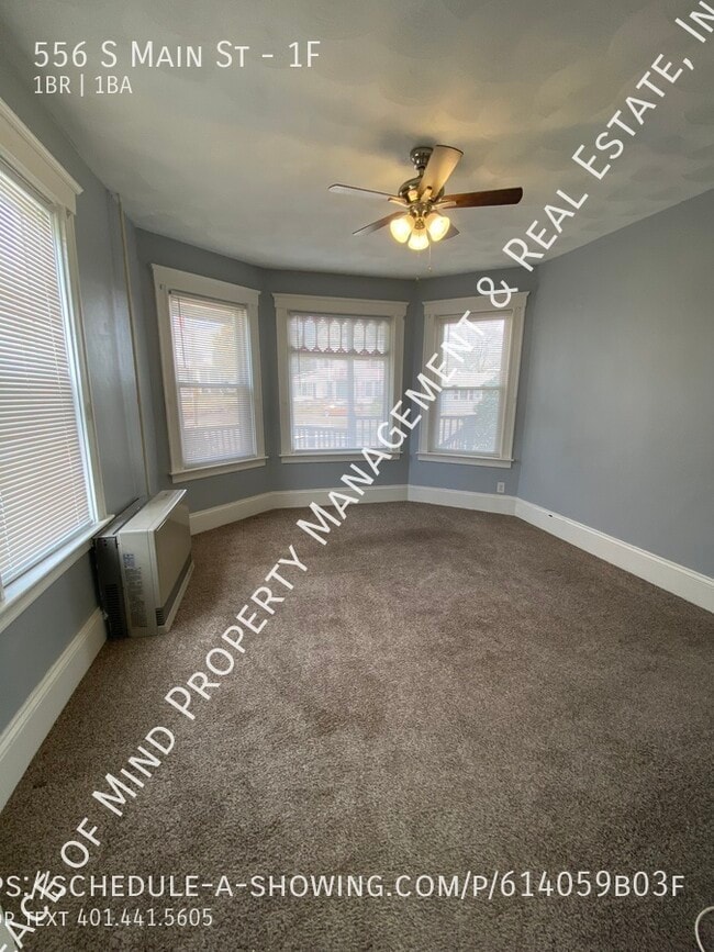 Foto del edificio - 556 S Main St