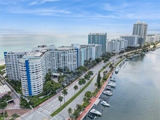 Building Photo - 5161 Collins Ave