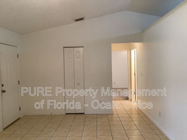 Foto del edificio - 610 NE 26th St