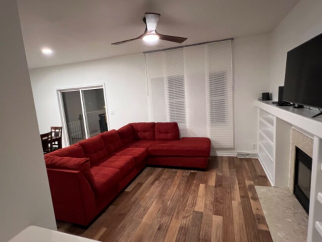 Building Photo - 7140 Stone Throw Way