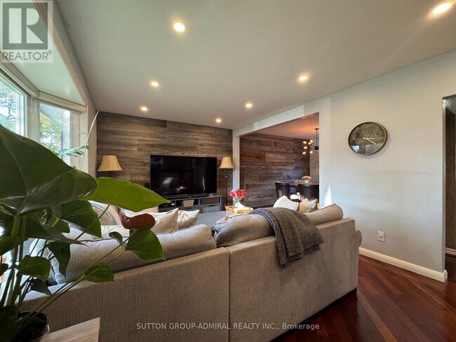 Building Photo - 37 Coppermill Dr