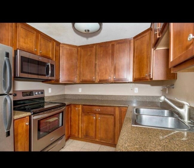 12745 Robison Blvd Unit 11, Poway, CA 92064 Condo for Rent in Poway
