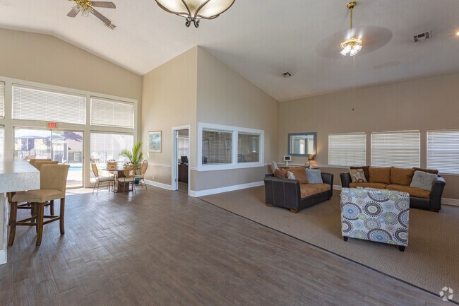 Casa club - Apple Creek Apartments