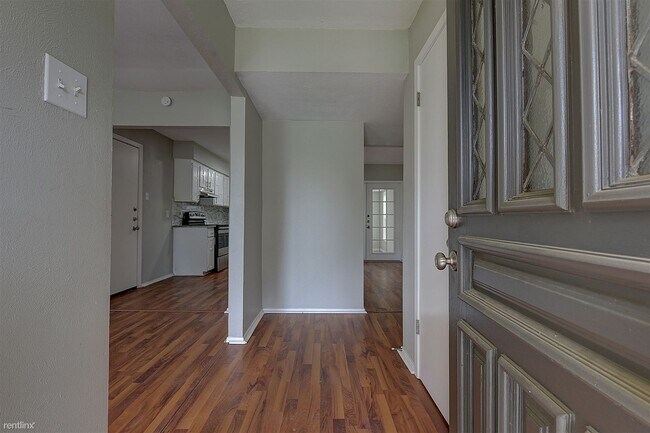 Foto del edificio - 3 br, 2 bath House - 1217 Oakbluff Dr