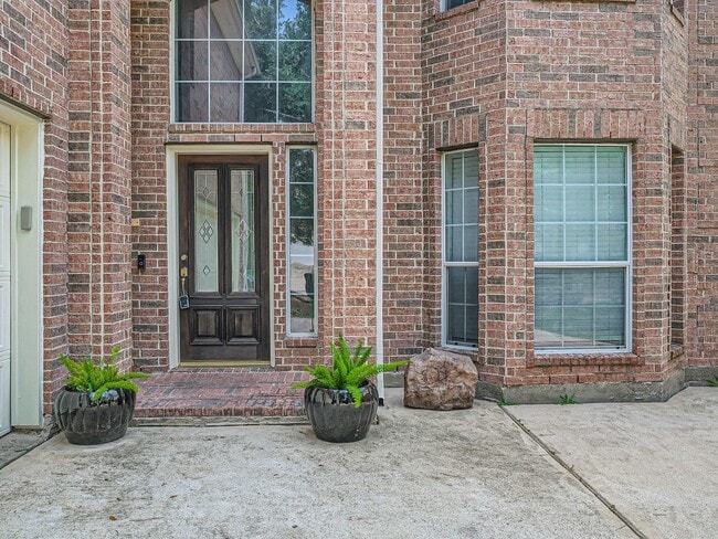 Foto del edificio - 503 Taskwood Dr