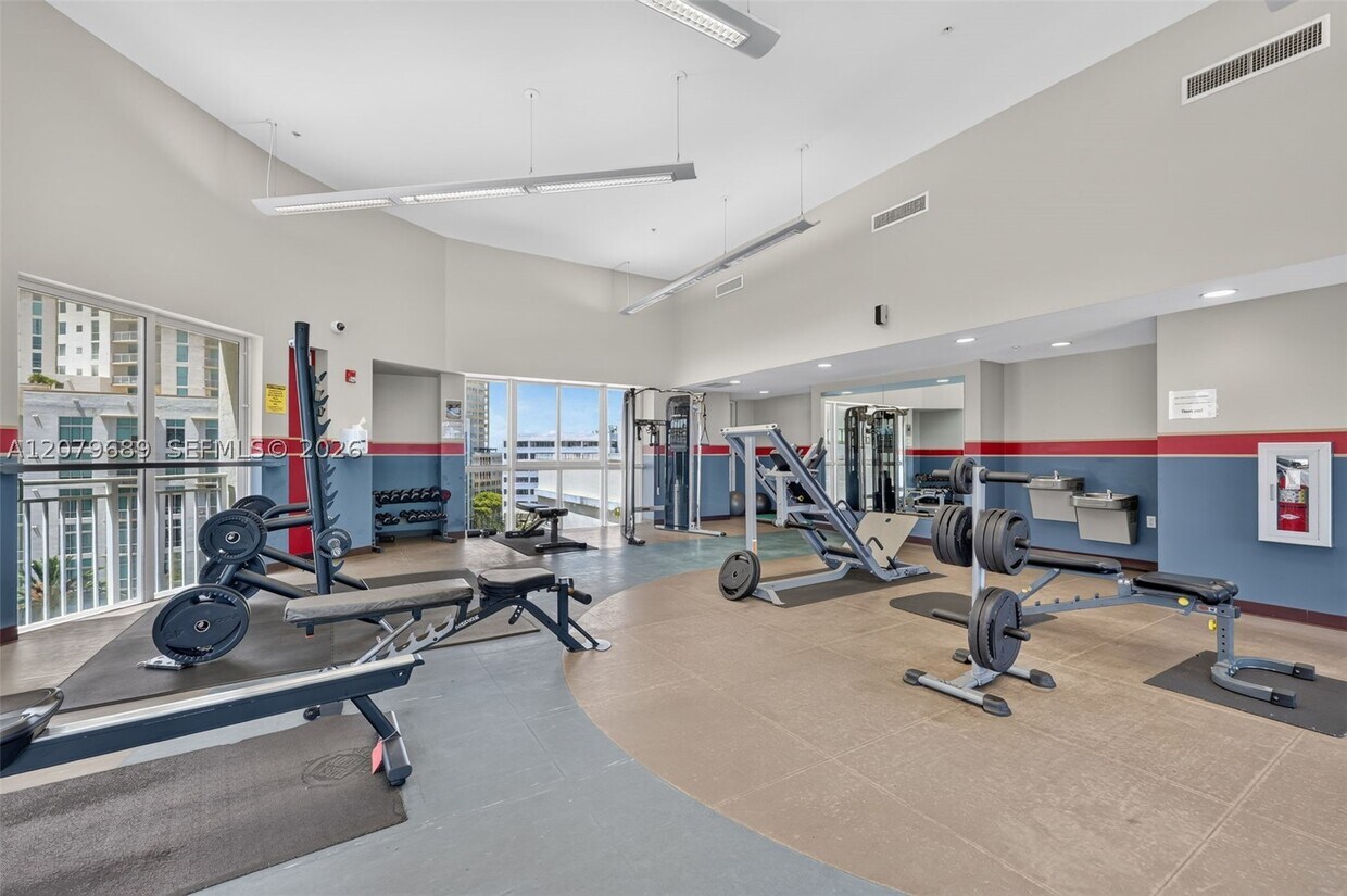 Foto del edificio - 7270 SW 88th St