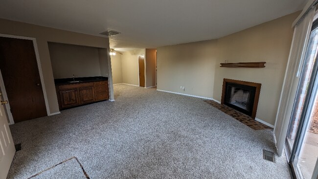 Foto del edificio - 7126 NW 115th St