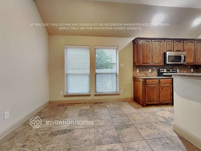 Foto del edificio - 108 Chateau Dr